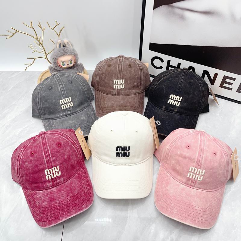 Miumiu cap dx35